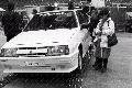 1989. november 9. Érdeklődők néznek egy Lada Samara személyautót a II. Budapesti Autószalon kiállításán a Budapest Sportcsarnokban. MTI Fotó Németh Ferenc